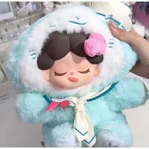 Wendy 400% plush Moonlit Sea Whale New